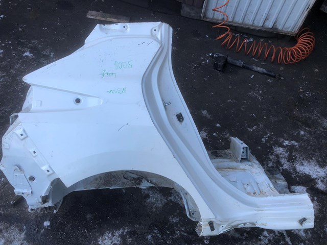 Крыло правое заднее 781003NF0A NISSAN