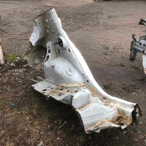 781013NF0A Крыло заднее левое купить Ирпень