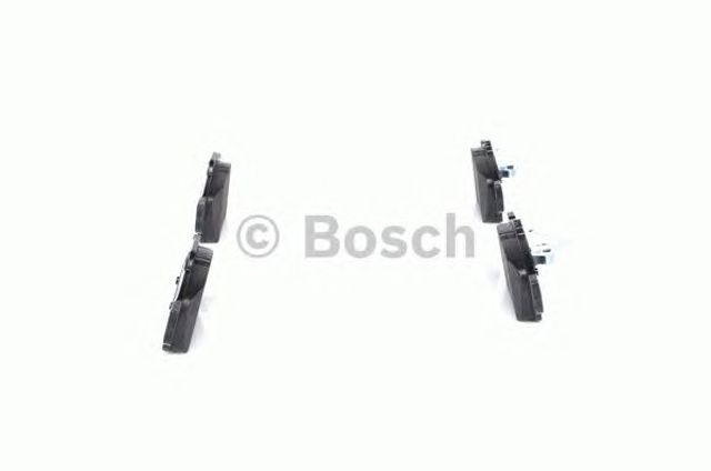 Колодки на тормоз задний дисковый 0986424699 BOSCH