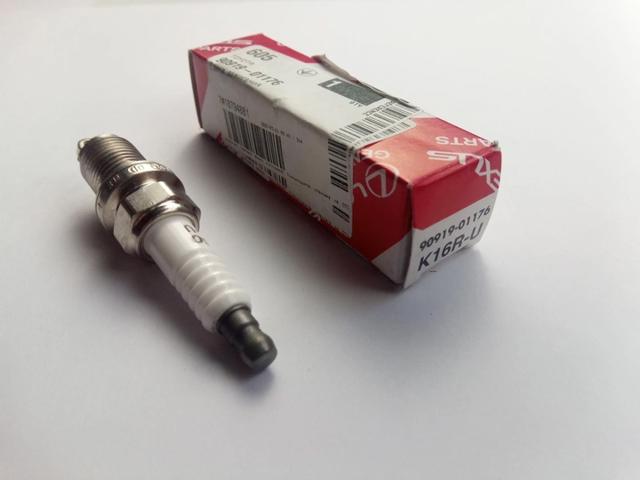 90919 01176 Toyota Свеча зажигания