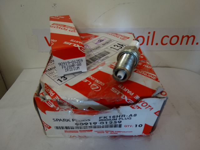 TOYOTA 9091901259 Свеча зажигания в наличии Сумы