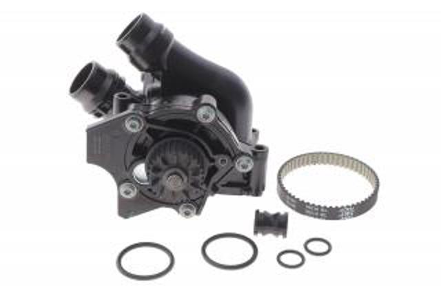 SKF VKPA81242 Помпа водяная (насос) охлаждения, в сборе с корпусом в наличии Киев
