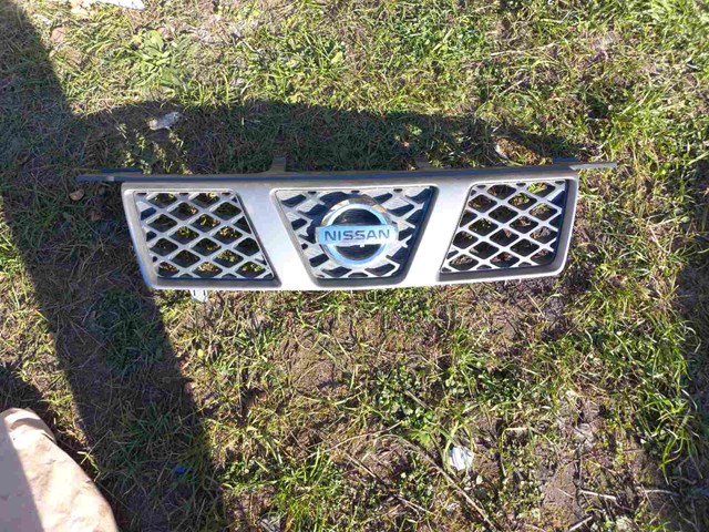 NISSAN 62310EQ303 Решетка радиатора в наличии Хмельницкий