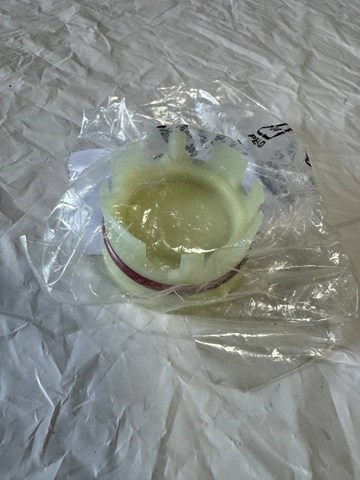 11117797932 Крышка мотора передняя купить Ровно