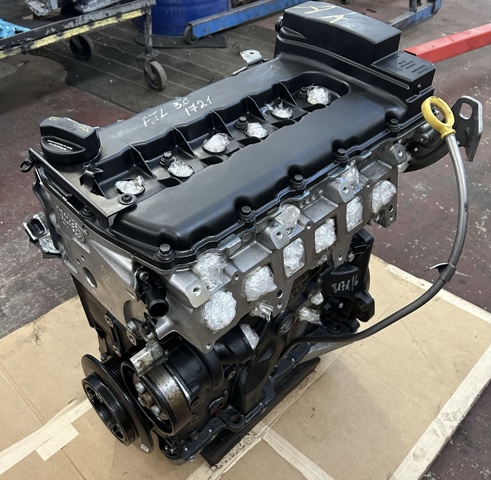 VAG 03H100038T Двигатель в наличии Винница