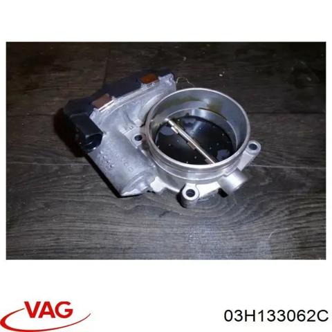Дроссельная заслонка в сборе 03H133062C VAG