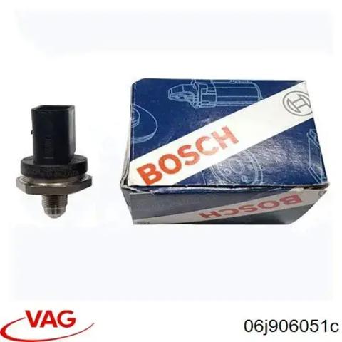 Датчик давления топлива 06J906051C VAG