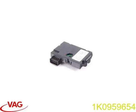 Датчик поворота руля Skoda Octavia 2 A5