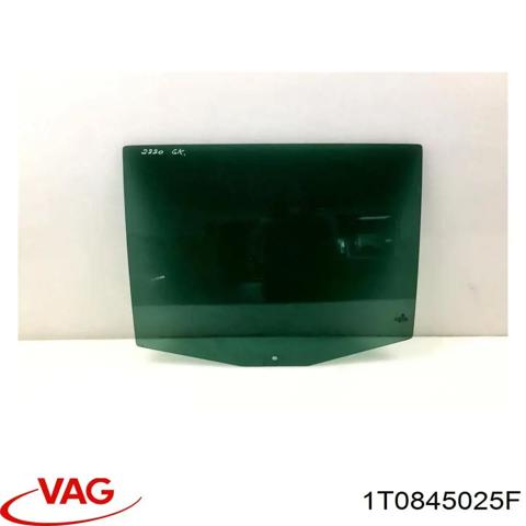 Стекло задней двери, левой 1T0845025F VAG