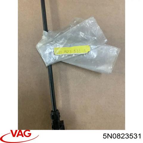 Трос открывания капота, передний 5N0823531 VAG