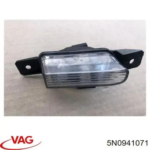 Фонарь заднего хода левый 5N0941071 VAG