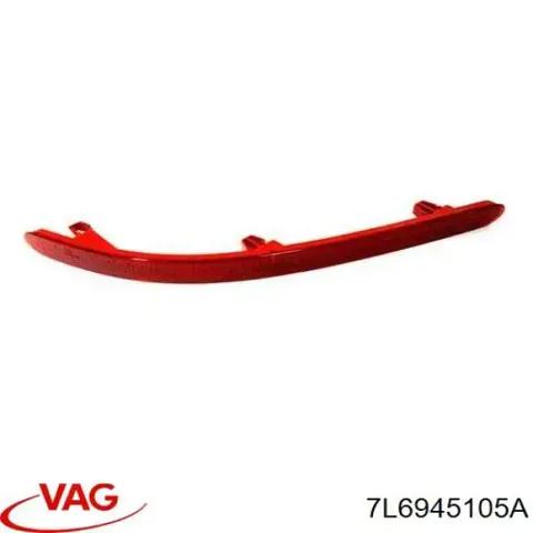 Левый отражатель бампера 7L6945105A VAG