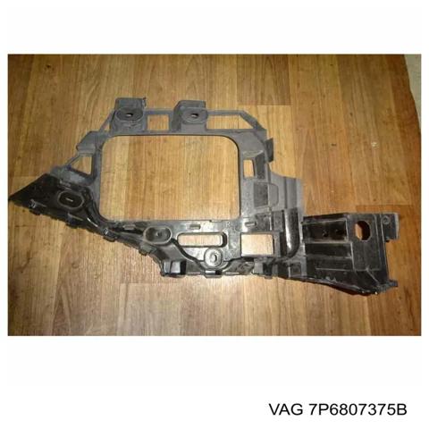 Крепление бамера левое 7P6807375B VAG