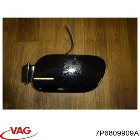 Лючок (дверца) бензобака 7P6809909A VAG