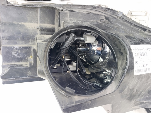 MERCEDES 1668200161 Фара левая в наличии Ужгород