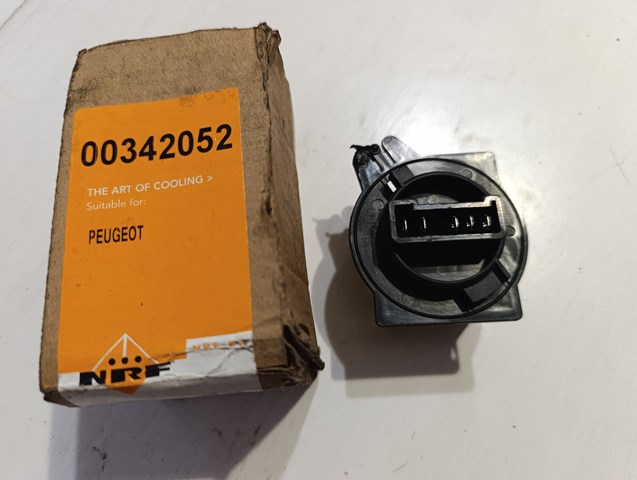 342052 NRF Резистор печки купить в Ровно