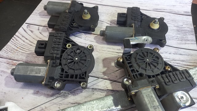 0130821773 FORD купить в Чернигов