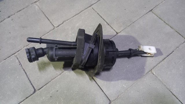 3M517A543BD Цилиндр сцепления главный купить Сумы
