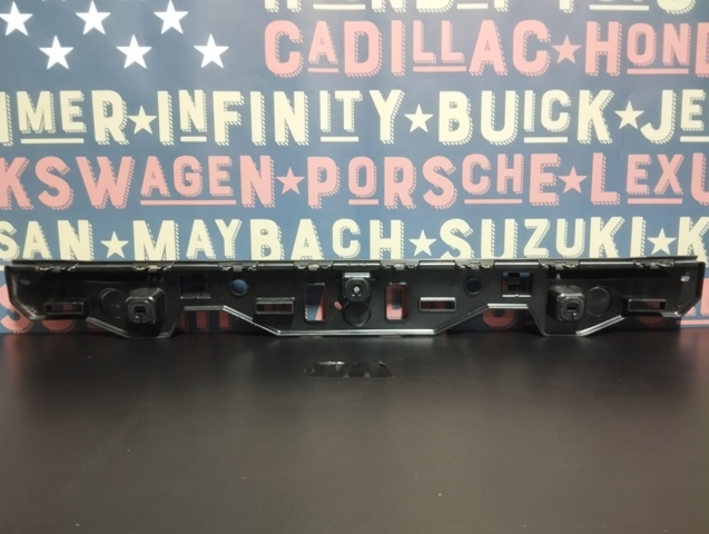 51125A011B7 BMW купить в Днепр