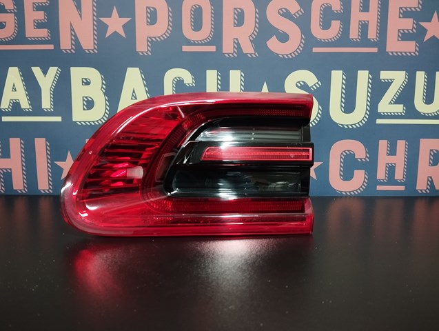 Фонарь задний правый, внутренний 95B945094G PORSCHE