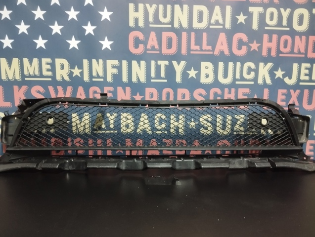 Решетка бампера переднего центральная A1178852122 MERCEDES