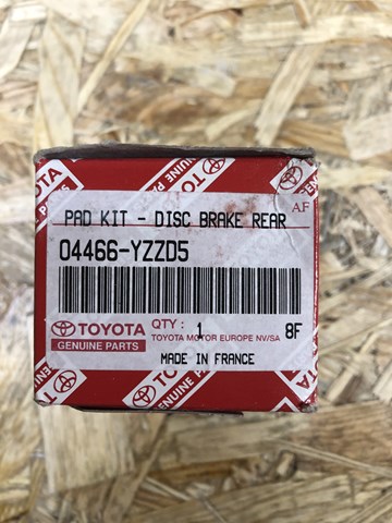 Колодки на тормоз задний дисковый 04466YZZD5 TOYOTA