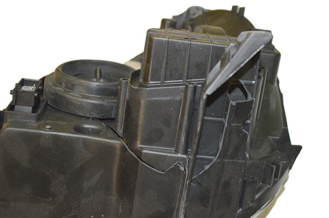 1EF354249021 HELLA Правая фара купить в Одесса