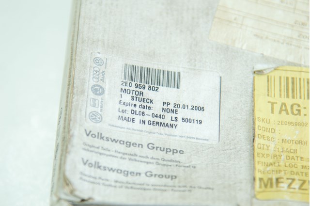 2E0959802 VAG Мотор стеклоподъемника двери передней левой купить в Киев