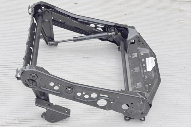 52107070073 BMW купить в Полтава