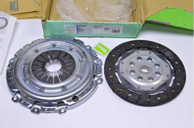 VALEO 826491 Комплект сцепления в наличии Черкассы