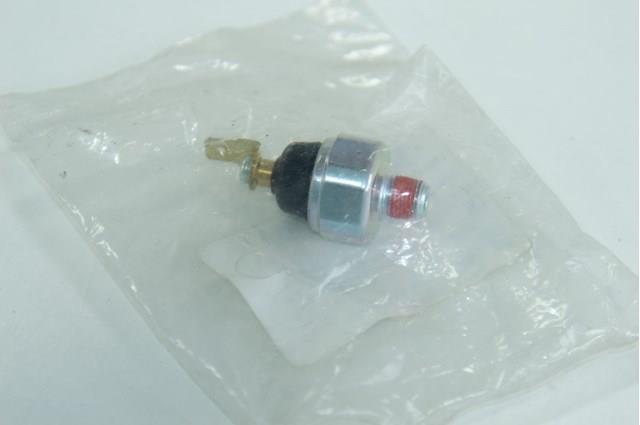 Датчик давления масла двигателя 96408134 GM