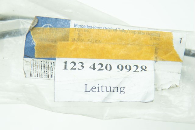 MERCEDES A123420992864 Трубка тормозная передняя правая в наличии Украина