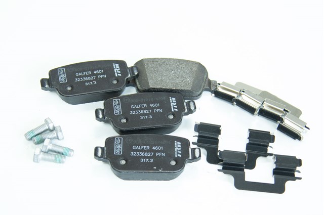 LR023888 LAND ROVER Колодки тормозные задние дисковые купить в Павлоград