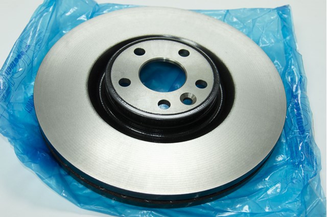 LAND ROVER LR083647 Диск тормозной передний в наличии Николаев