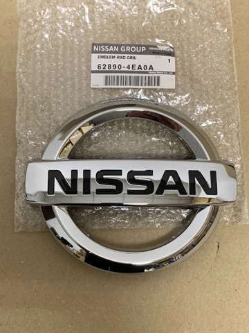 NISSAN 628904EA0A Эмблема крышки багажника в наличии Ужгород