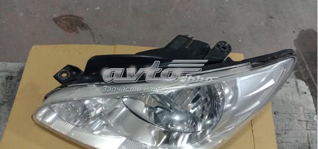 921011C515 HYUNDAI Левая фара купить в Харьков