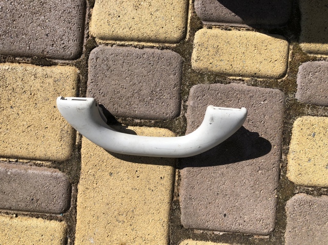 Ручка крыши салона 1K0857607MY20 VAG