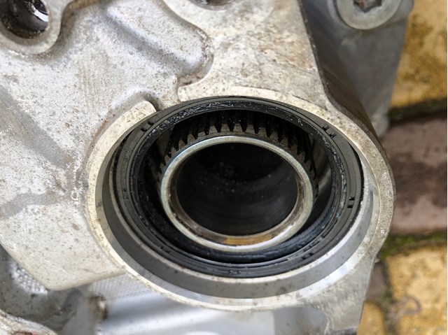 TOYOTA 3610042150 Раздатка (коробка раздаточная) в наличии Ровно