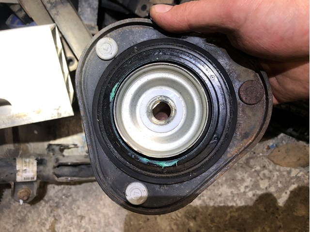 TOYOTA 486090F020 Опора переднего амортизатора в наличии Черкассы