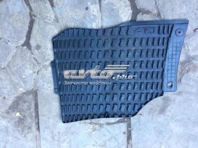 VAG 4L1061501041 Передние коврики в наличии Чернигов
