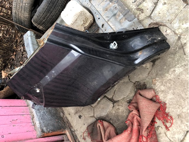 Крыло правое заднее 715043UC00 HYUNDAI