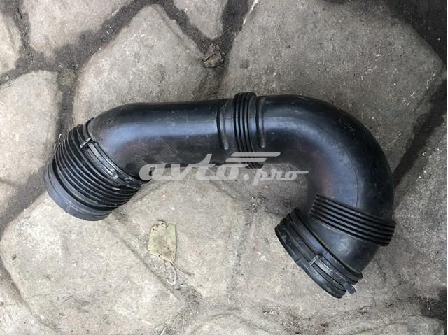 VAG 7L0129684A Патрубок воздушный, выход воздушного фильтра в наличии Днепр