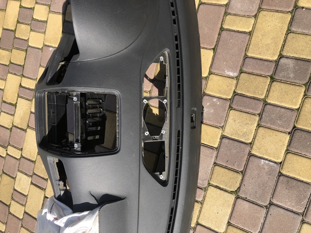 VAG 7P1857003GHR2 Панель салона передняя "торпедо" в наличии Павлоград