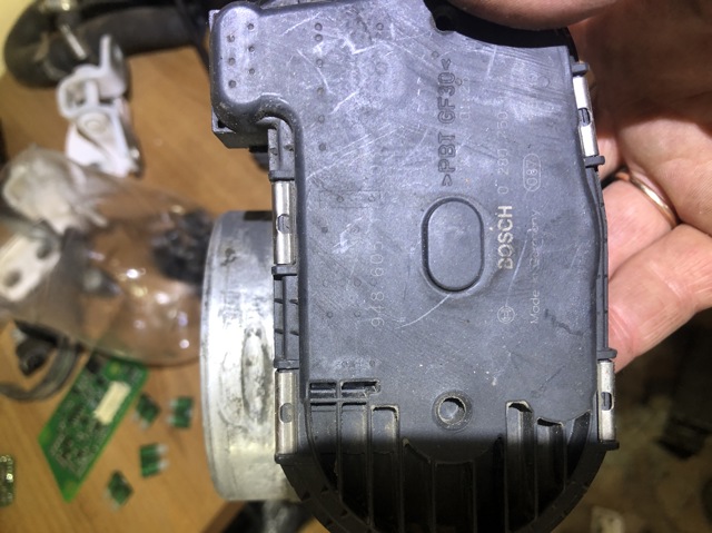 Блок дроссельной заслонки 94860511503 PORSCHE