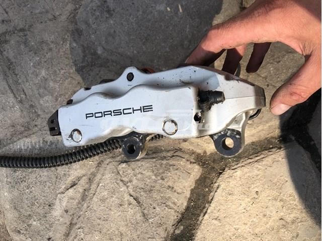 PORSCHE 95535242142 Суппорт задний левый в наличии Сумы