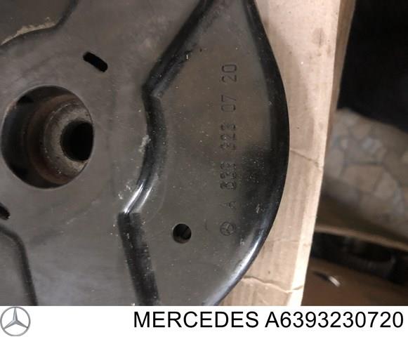 MERCEDES A6393230720 Опора амортизатора переднего в наличии Чернигов