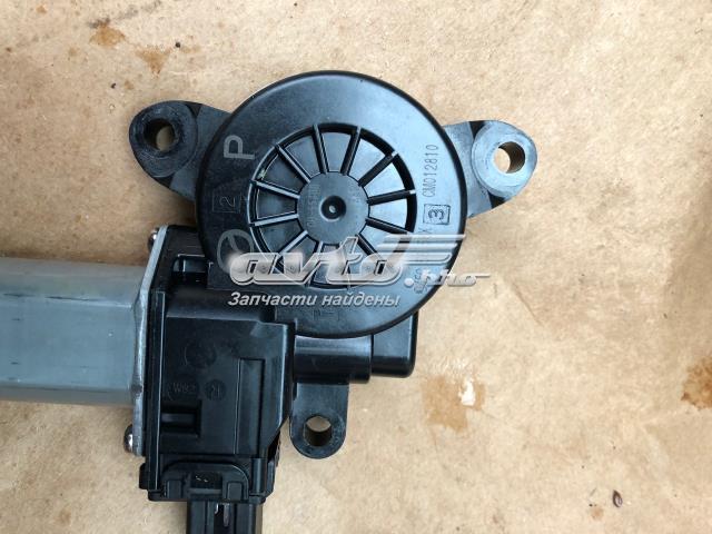 Мотор стеклоподъемника двери передней, правой B45C5858X MAZDA
