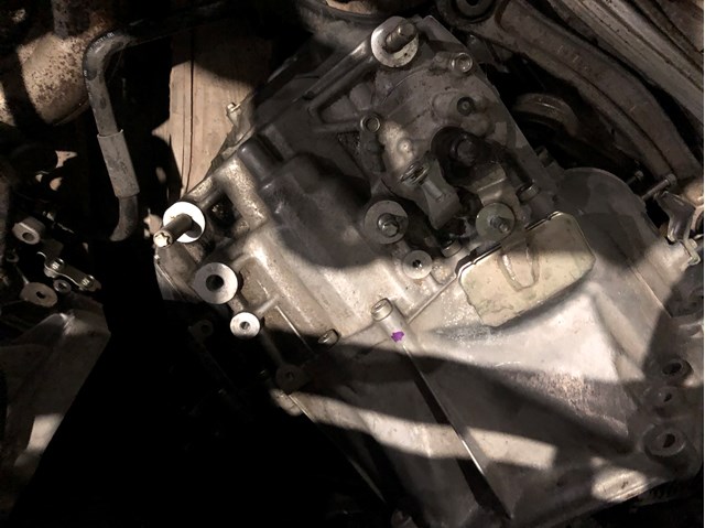 MAZDA D61003000 КПП в наличии Днепр