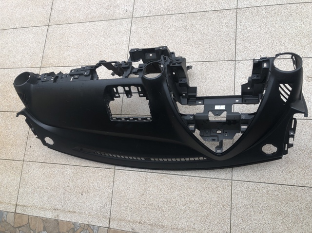 DB2W60400B02 Панель салона передняя "торпедо" купить Николаев