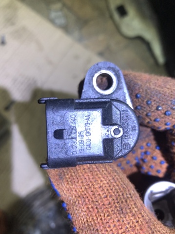 Датчик положения распредвала G4D312K073AA LAND ROVER